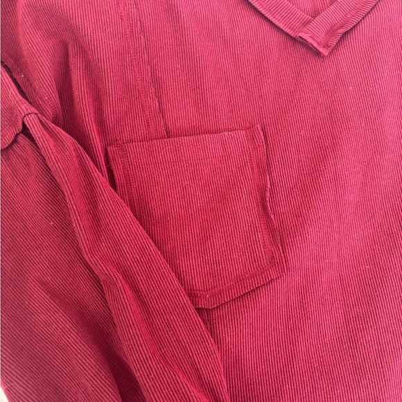 Burgundy V-Neck Oversized Sweater - Picture 10 of 11